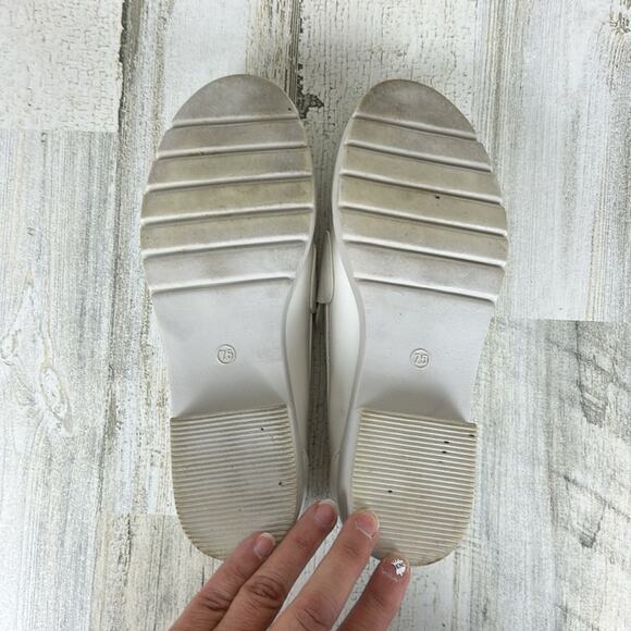 Kenneth Cole Reaction Womens 7.5 faux white patent leather oxford shoes low heel - Picture 7 of 9